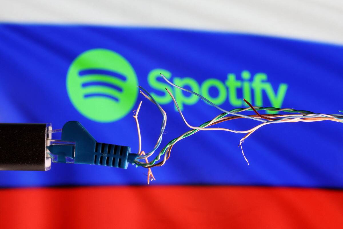 Guerra en Ucrania: Spotify dice que suspenderá el servicio en Rusia
