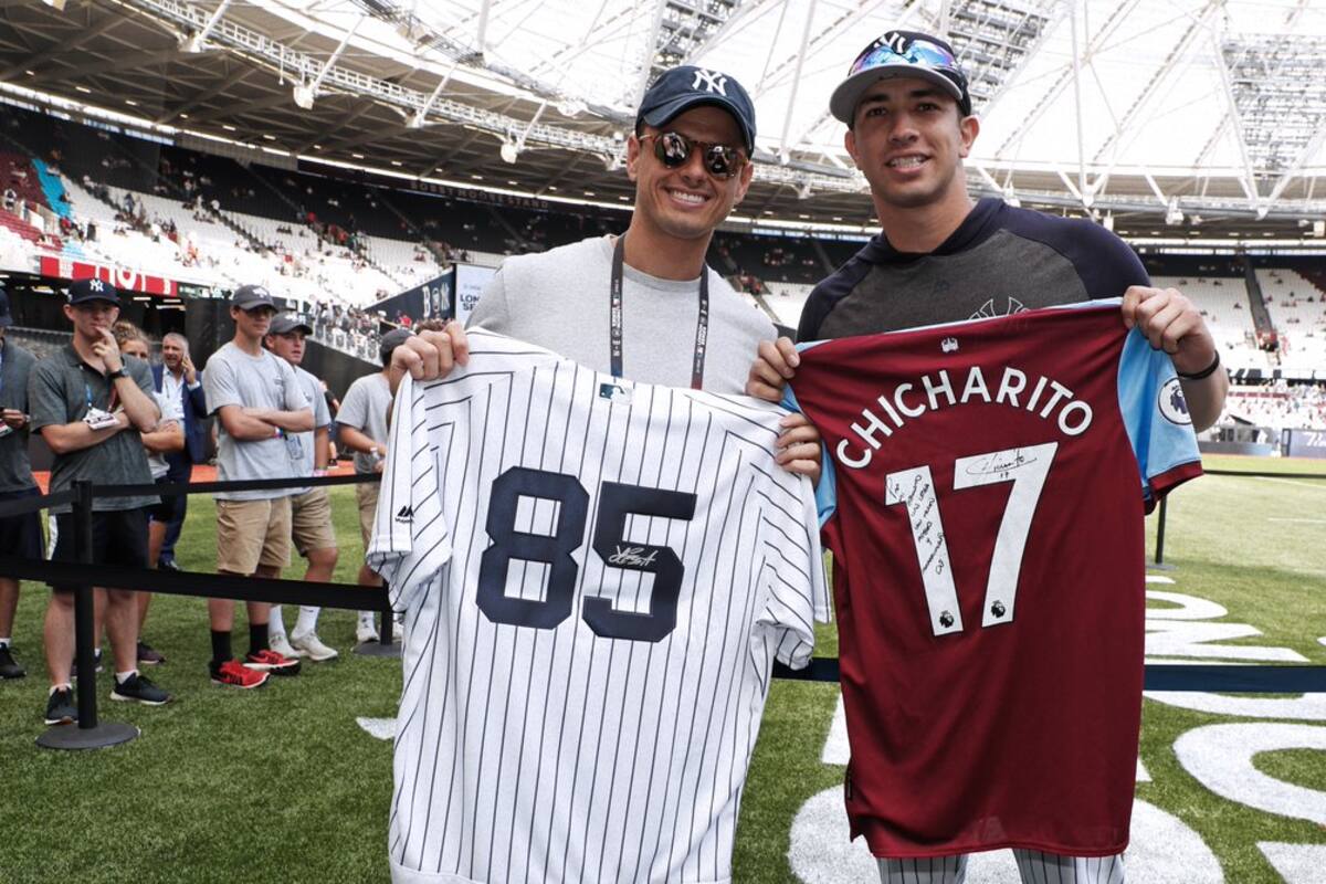 'Chicharito' presente en el London Series de la MLB