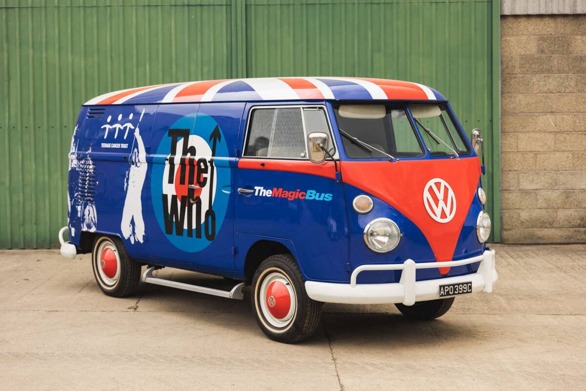 "The Who The Magic Bus" , una furgoneta Volkswagen Type 2 de 1965, puesta a la venta a través de Silverstone Auctions el 27 de agosto de 2022, en una foto de distribución. REUTERS/Silverstone Auctions