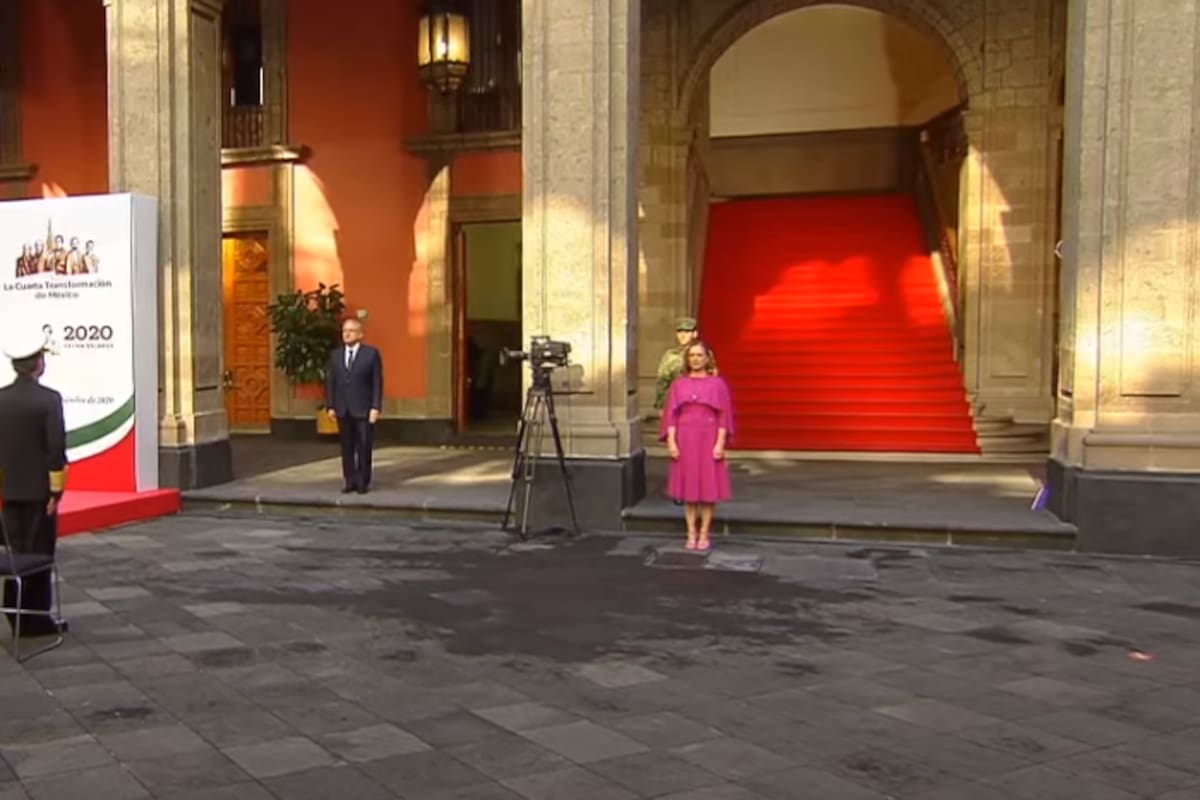 Cuánto costó el vestido que usó Beatriz Gutiérrez para el Segundo Informe de AMLO