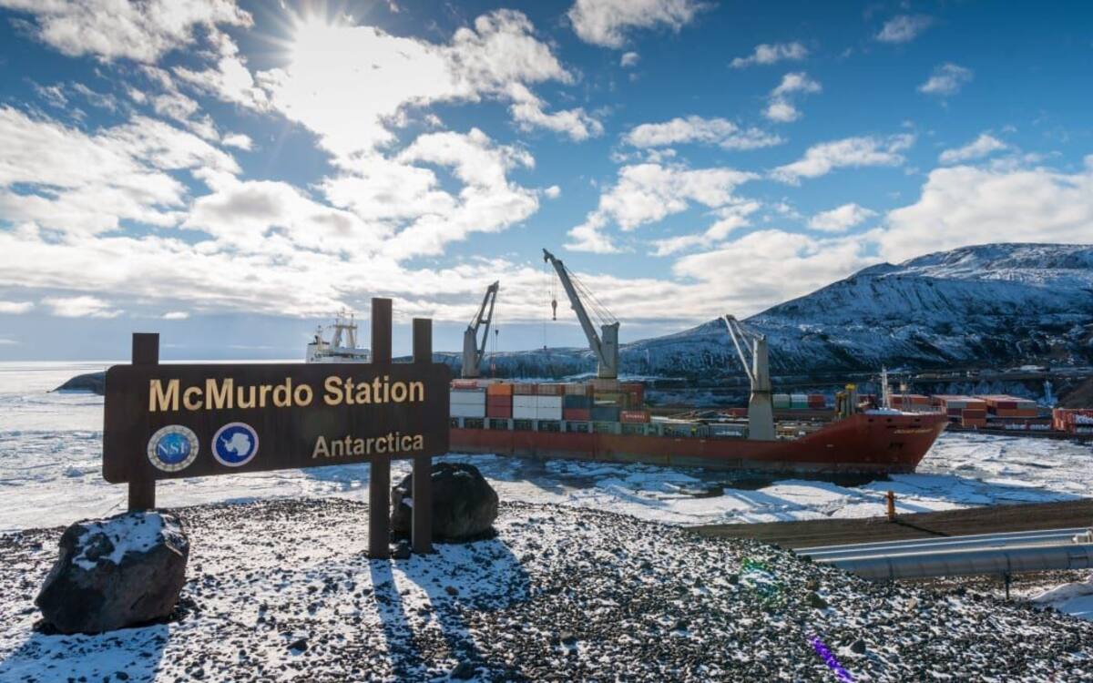 Base McMurdo