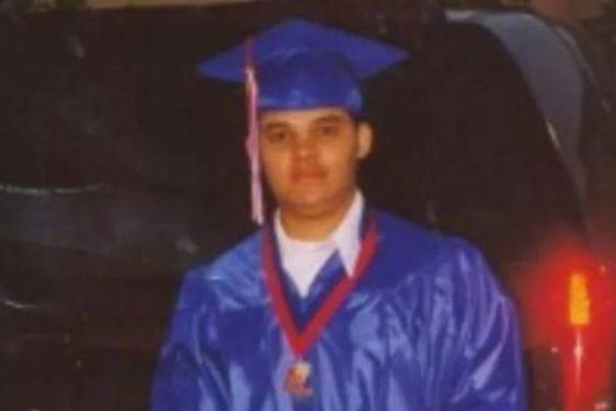 Hallan cuerpo de joven desaparecido en 2009 en tienda donde trabajaba