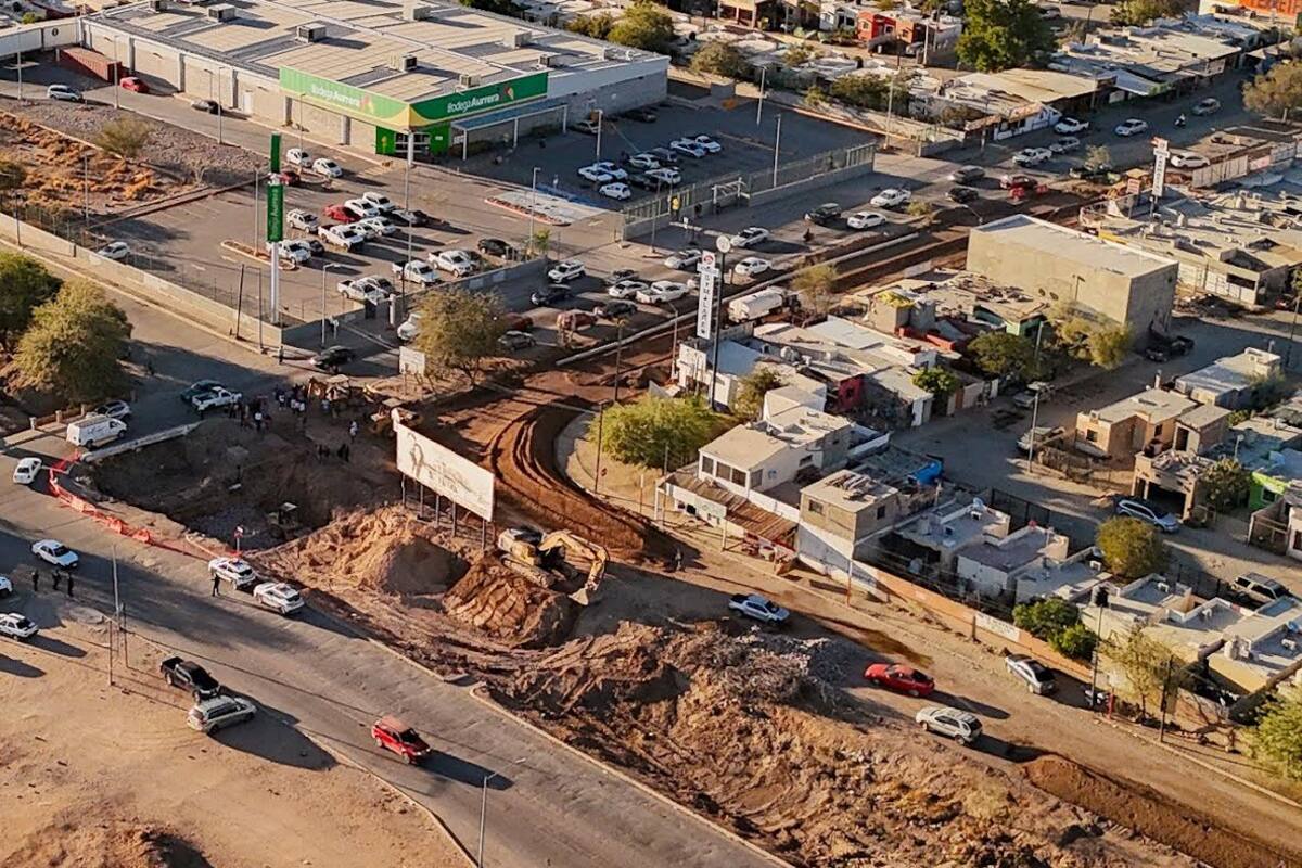 Verifica Toño Astiazarán avances en trabajos de rehabilitación en puente del Bulevar Agustín Zamora