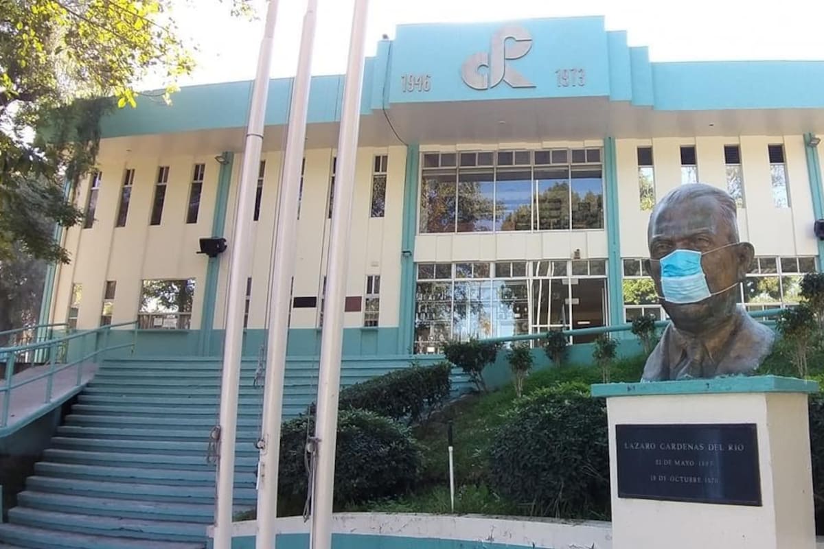 Prepa Lázaro Cárdenas arranca prueba piloto de clases presenciales