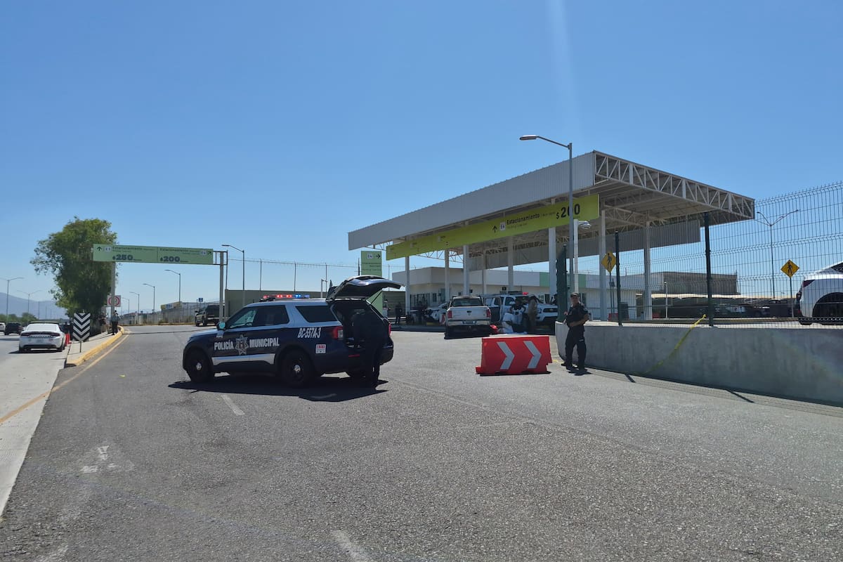 Hallazgo de dos hombres baleados genera preocupación entre usuarios del Aeropuerto de Tijuana