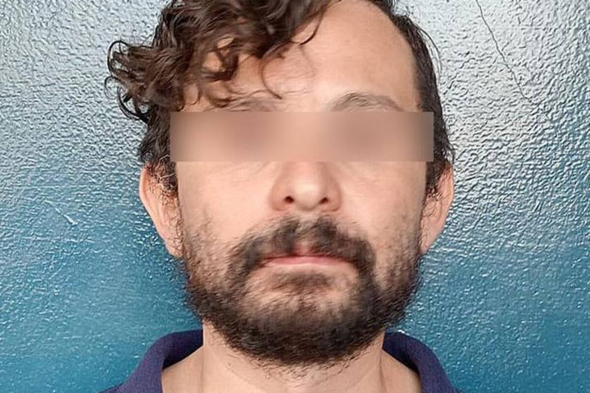 Docente universitario detenido por grabar a mujeres en Feria de Puebla y difundir contenido íntimo