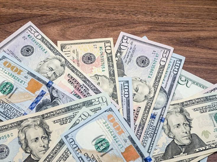 Peso sigue en picada en Mexicali