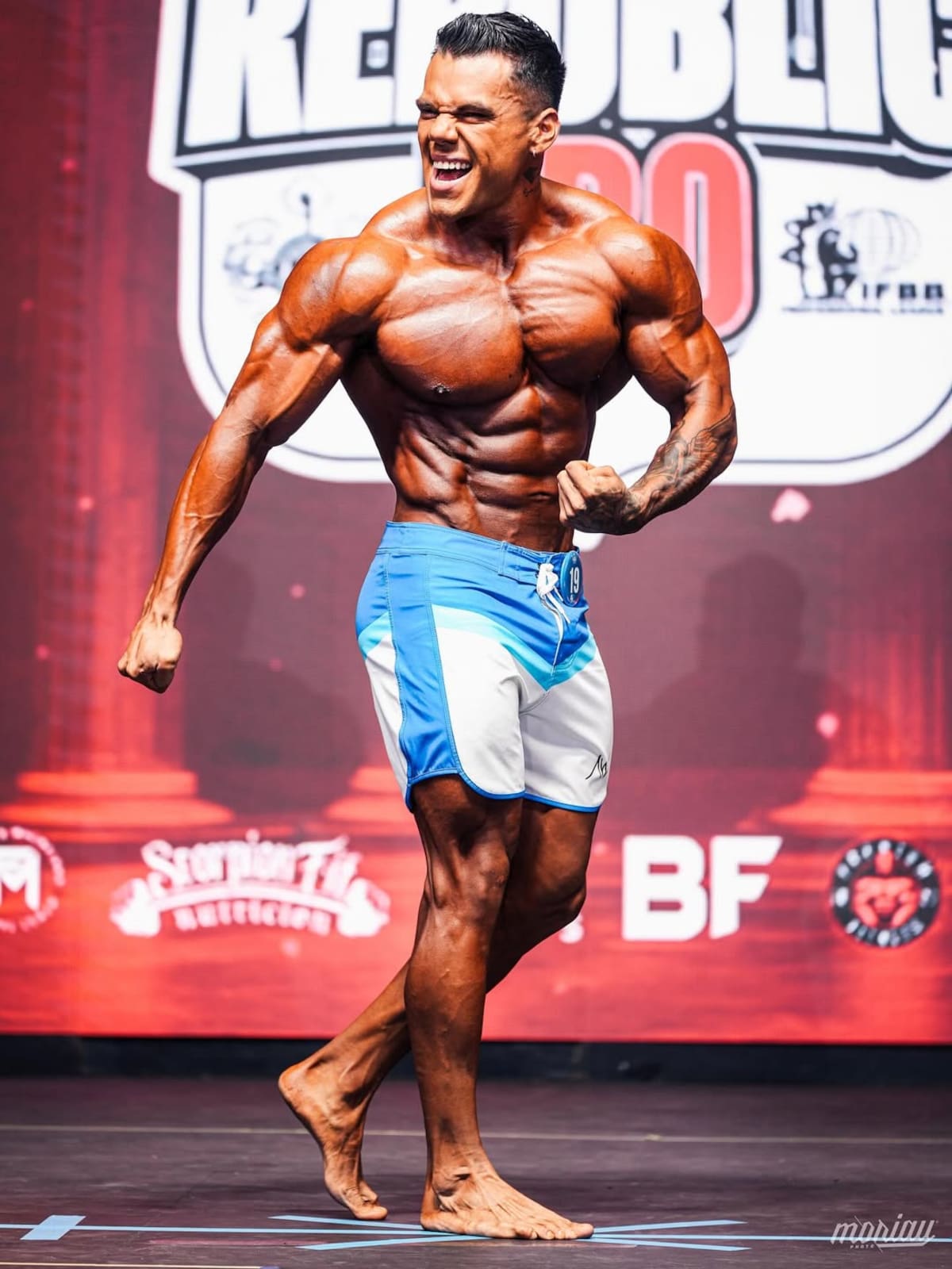 Jorge Corona en una competencia en República Dominicana. (Foto: @jorge_corona_ifbbpro)