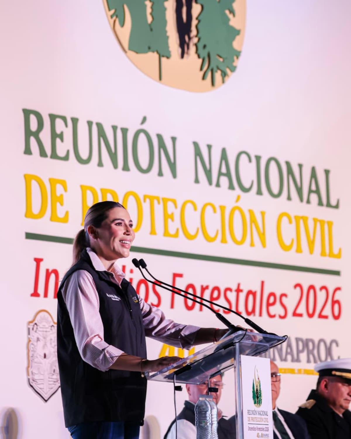 En el acto inaugural se reconoció la labor de las y los combatientes forestales, los municipios, DEFENSA, Marina y Guardia Nacional. Foto: Cortesía