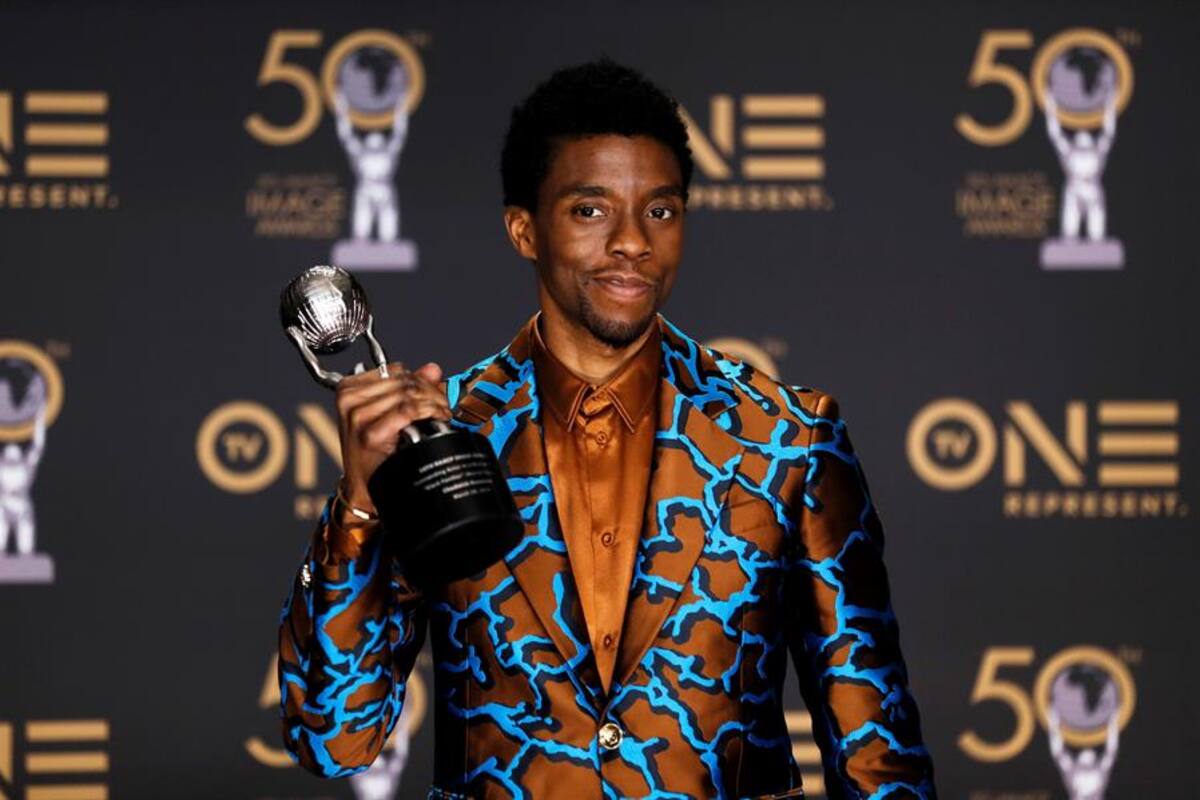 Luto en el beisbol por muerte de Chadwick Boseman, quien interpretó a Jackie en "42"