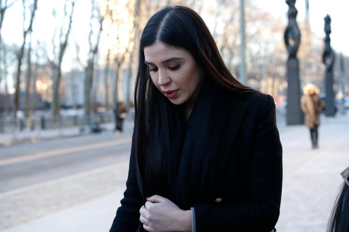Desclasifican en EU expediente de Emma Coronel; se le acusa de tres cargos ligados al narcotráfico