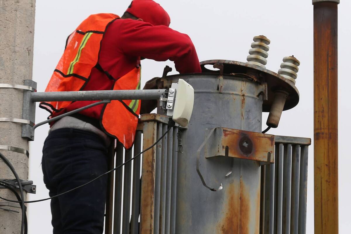 CFE anuncia corte eléctrico en la comunidad de Punta Chueca y sector en la salida norte de Bahía de Kino, en Hermosillo