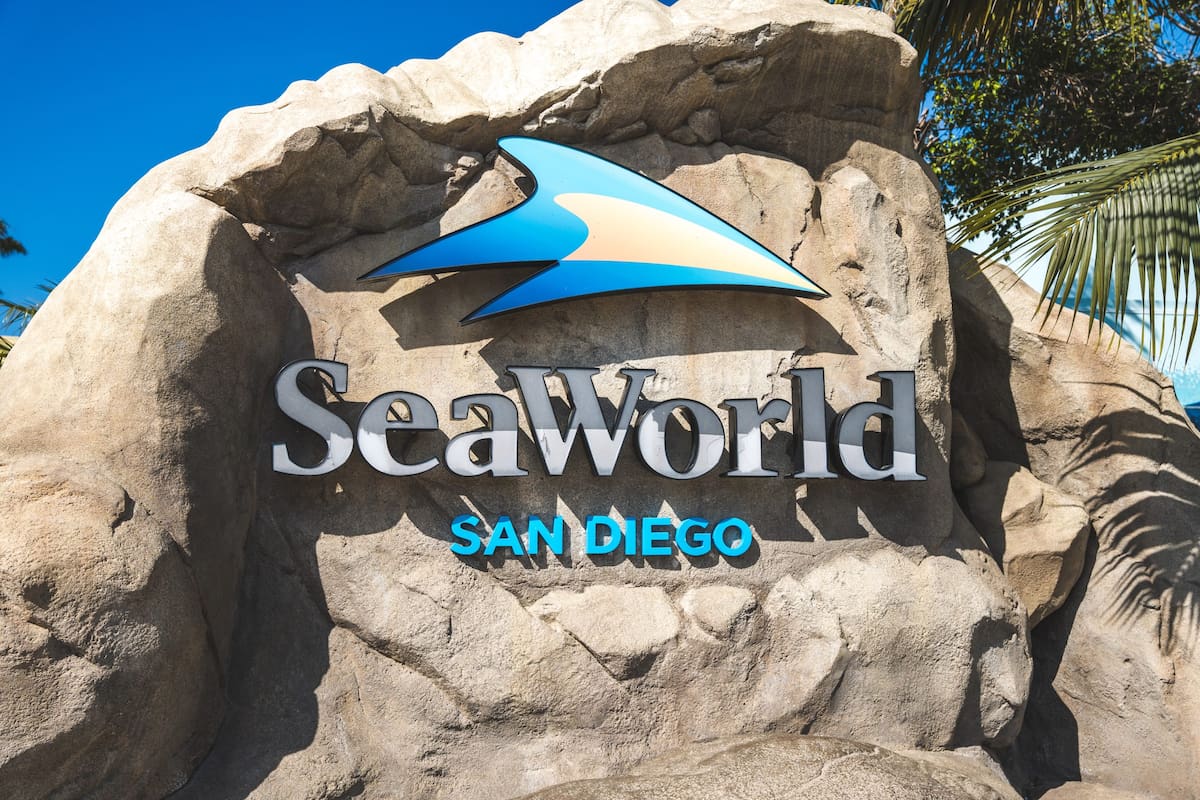 SeaWorld San Diego celebra el Día de Muertos con ofrendas y danza