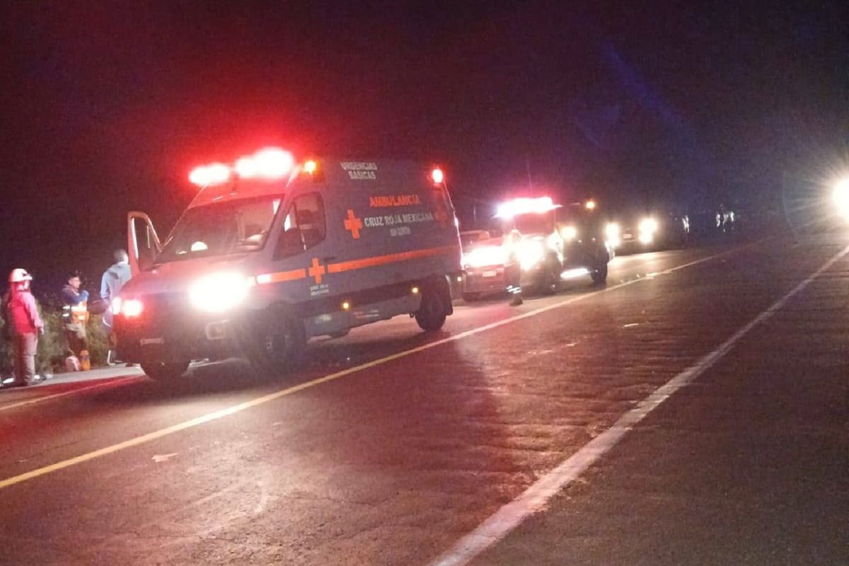 Volcadura en San Vicente deja siete lesionados