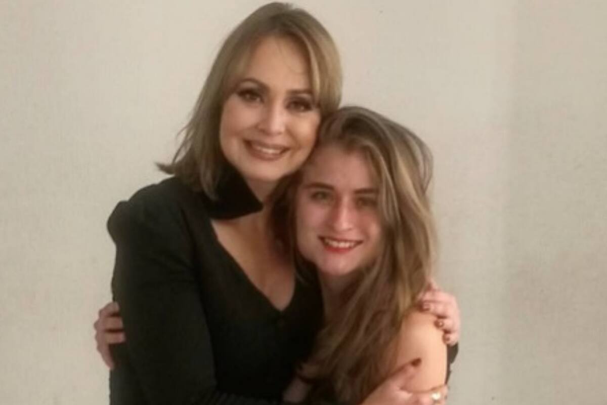 Gaby Spanic se reencuentra con “su hija adoptiva”, 20 años después
