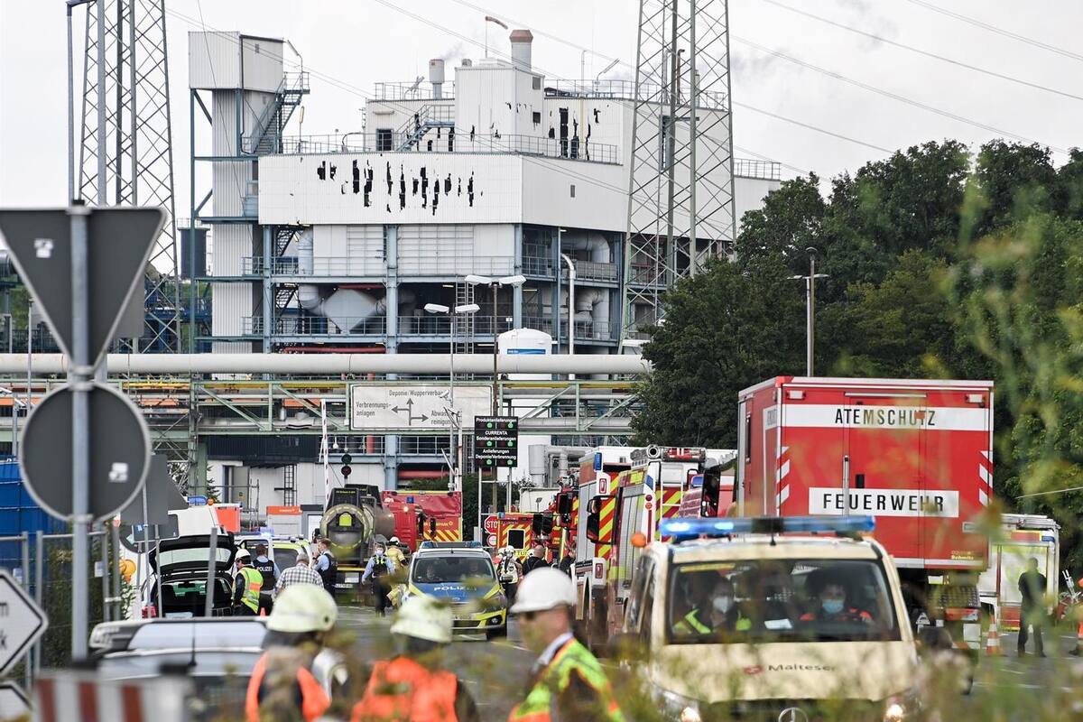 Explosión en Alemania emitió nube tóxica y se teme muerte de desaparecidos
