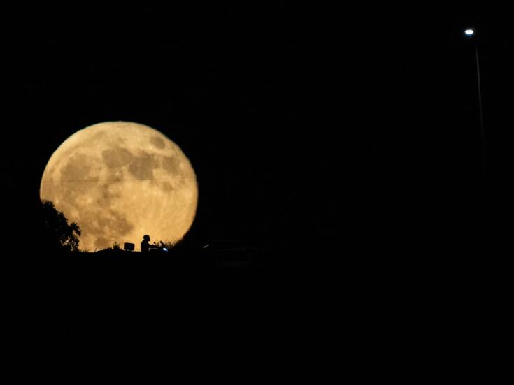 La primera Superluna se verá este lunes 6 de octubre