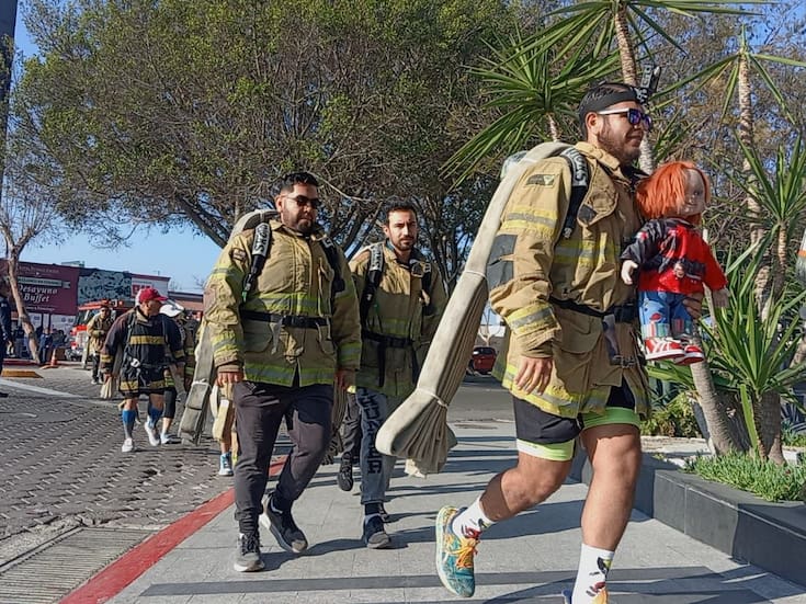 Participan 800 en ‘Reto 30′ de Bomberos Tijuana