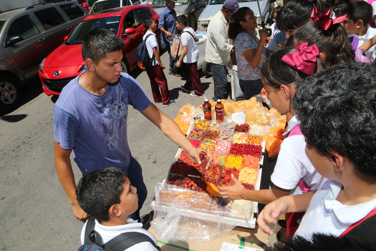 Oaxaca, "desierto de alimento saludable", es más fácil y barato obtener "chatarra"