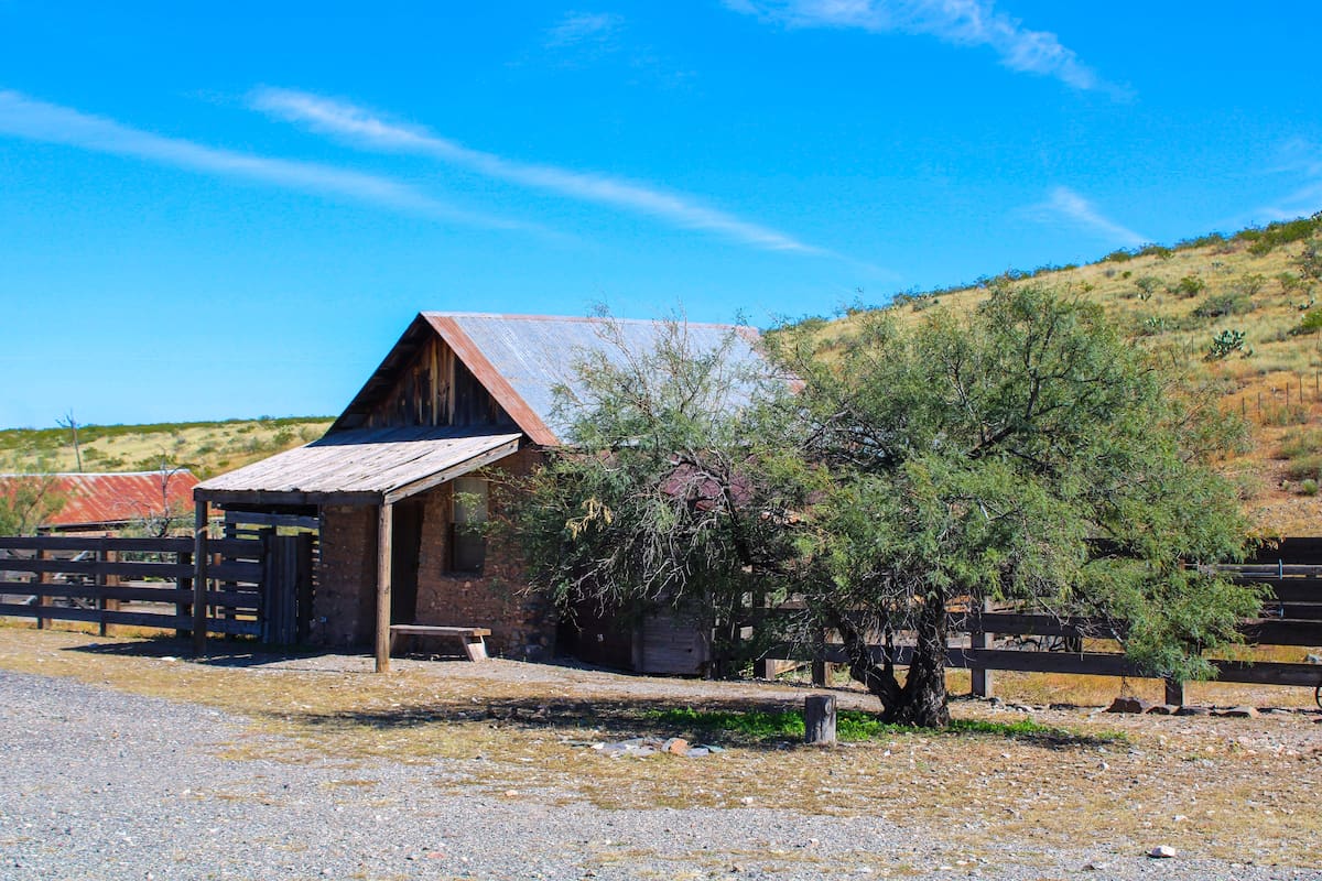 Pueblos fantasmas en Arizona: historias, leyendas, cementerios y datos curiosos