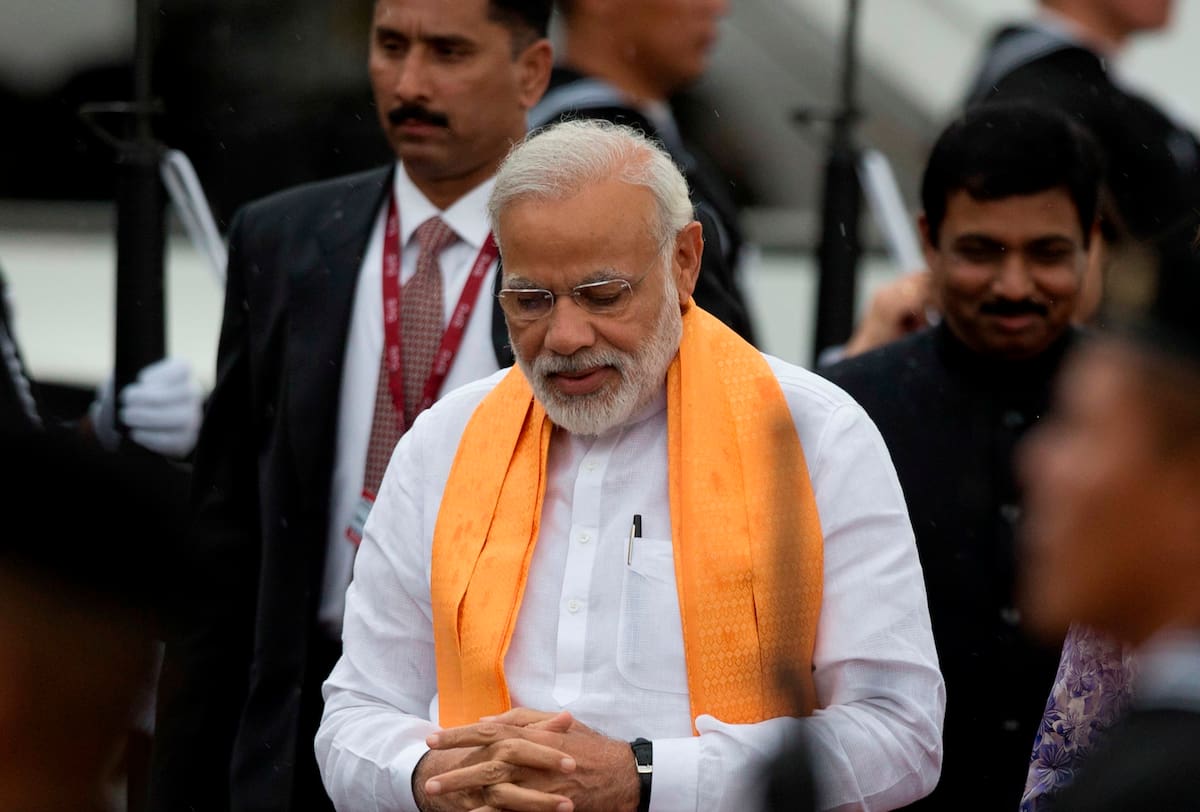 Indian Prime Minister Narendra Modi arrives to Benito Juarez International Airport in Mexico City, Wednesday, June 8, 2016. Narendra Modi is in Mexico for a few hours and will meet with Mexico's President Enrique Pena Nieto. (AP Photo/Eduardo Verdugo)