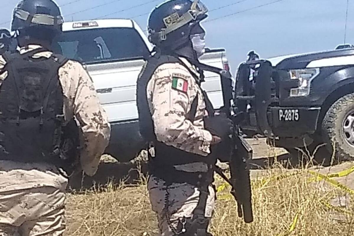 Hallan 2 cuerpos en calle principal de Terrazas del Valle