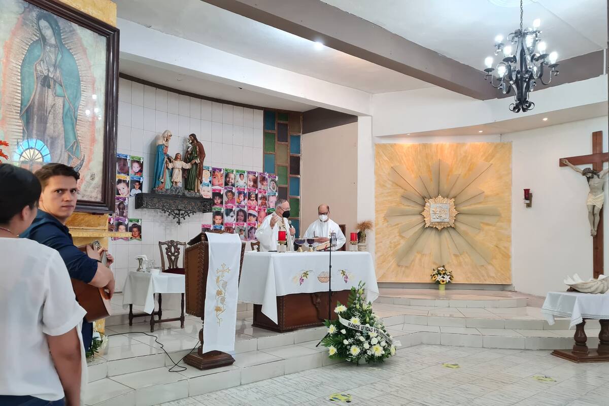 Arzobispo Ruy Rendón oficia misa para recordar a los 49 niños y niñas que fallecieron en la guardería ABC