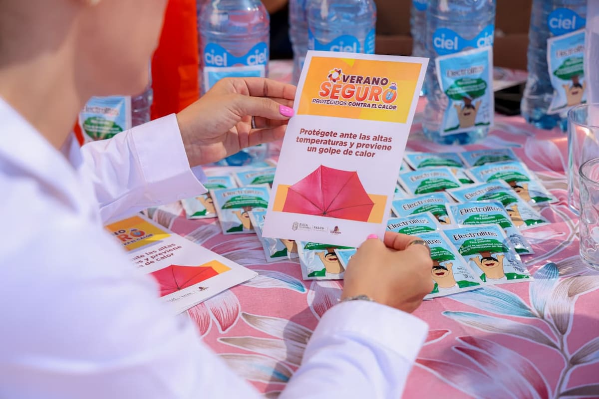 Ante el inicio del verano, autoridades de Baja California reforzarán la campaña Verano Seguro con puntos de hidratación y acciones preventivas para evitar golpes de calor. Foto: Cortesía.