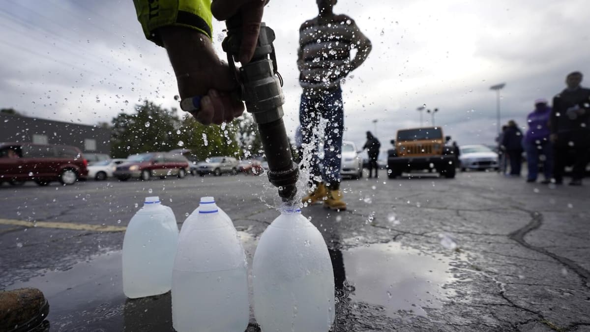 La medida fue clasificada como retirada Clase II, lo que implica un riesgo sanitario temporal o médicamente reversible. /AP