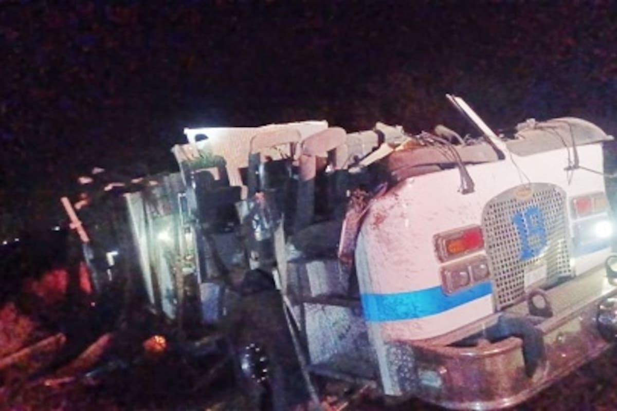 Accidente de bomberos en Los Algodones habría sido al esquivar a otro conductor