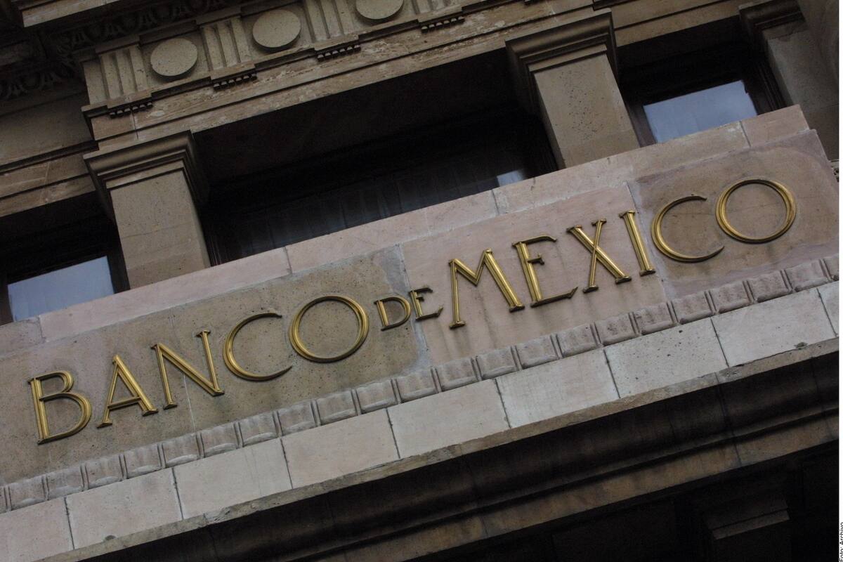 Aumentan reservas internacionales por venta de dólar de Pemex a Banxico