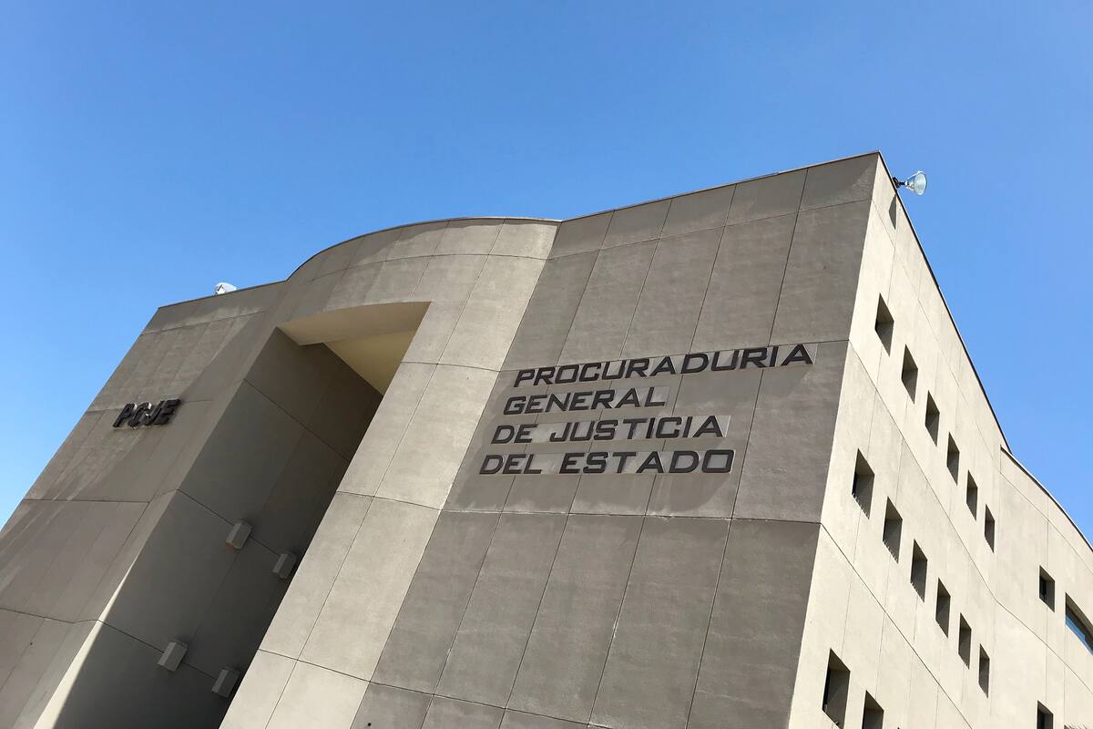 Fiscalía suspende a agente investigador