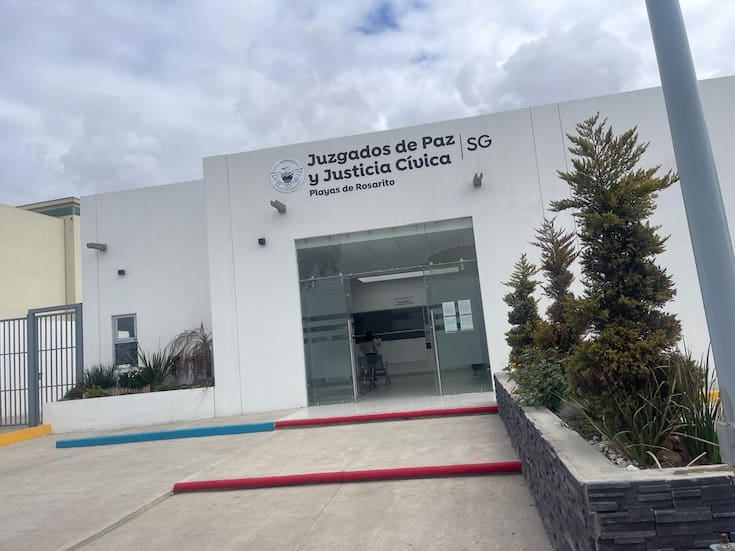 Retienen en celdas a hombre que disparó a perros de su vecino con pistola de postas