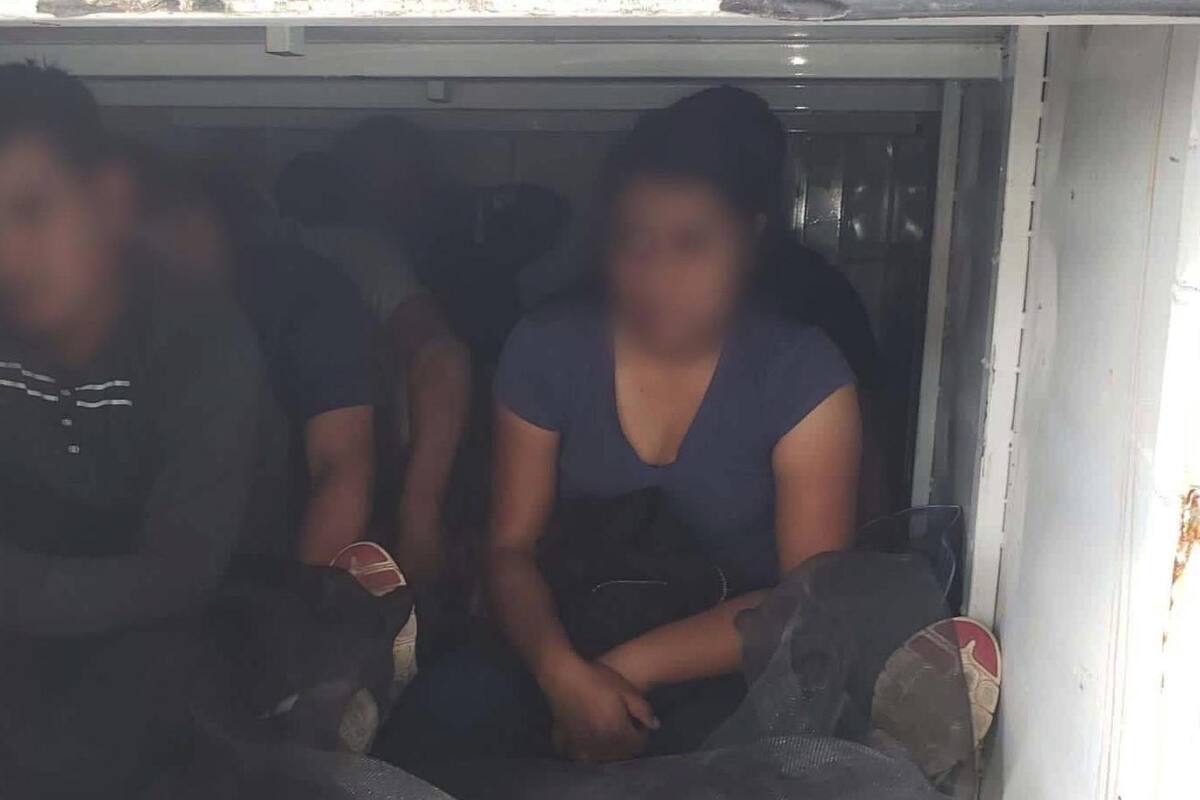 Descubren a 9 migrantes en cajas para herramientas