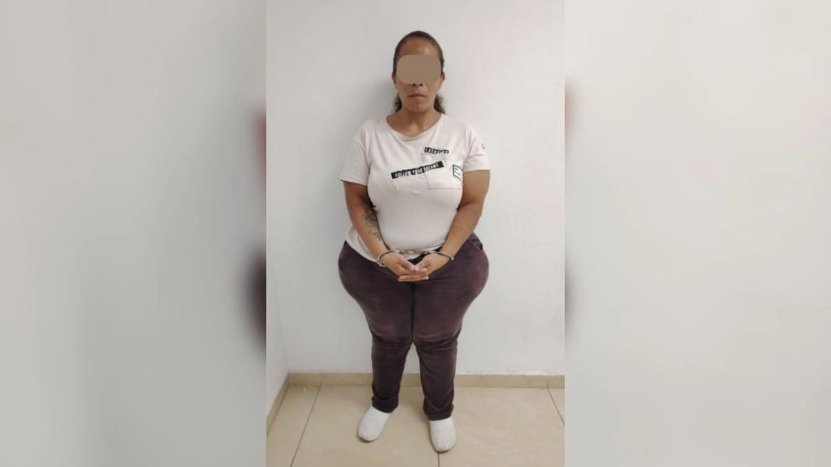 La Chofis operadora histórica de La Unión Tepito vuelve a caer en la colonia Morelos con 87 dosis de mariguana, cocaína y crystal en pleno punto de venta de drogas