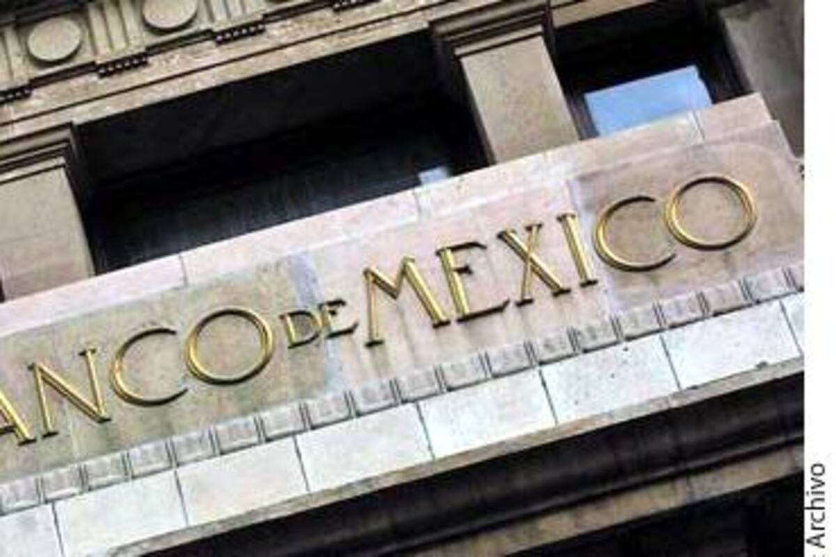 Pandemia provocó en México un "severo deterioro" de la economía: Banxico