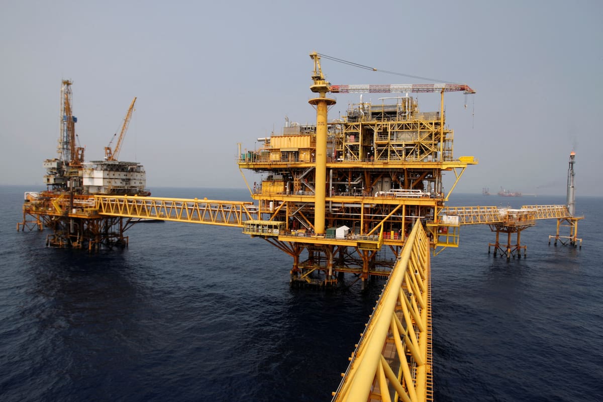 Pemex controla derrame de aguas contaminadas en la Sonda de Campeche tras tres días de trabajos
