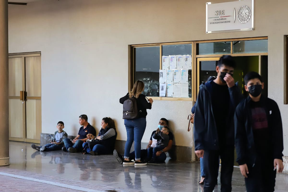 Para la tranquilidad de los ciudadanos comunes que se encuentran próximos a realizar su cita, los requisitos de fondo no van a cambiar debido a esta resolución.| Archivo GH