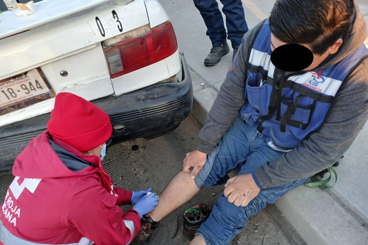 Choque en parque industrial deja a dos peatones atropellados