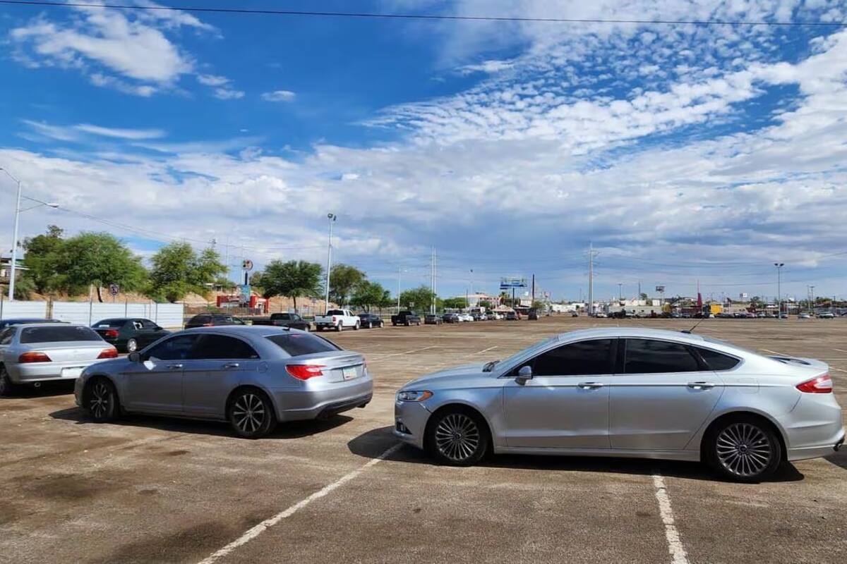 Mexicali cerca de llegar a mis 100 mil carros chocolate regularizados