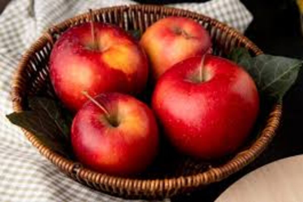Graban explosión en cámara lenta de una manzana