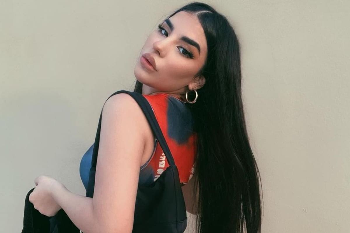 Ella es la "doble" de Kimberly Loaiza