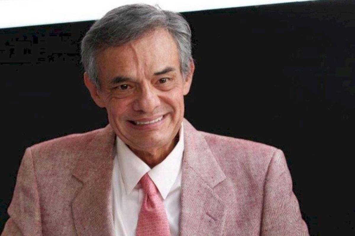 Casi 100 mil personas homenajean a su "Príncipe" en el Zócalo
