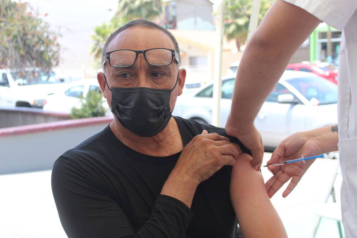 Hospital General de Ensenada cuenta con módulo permanente de vacunas