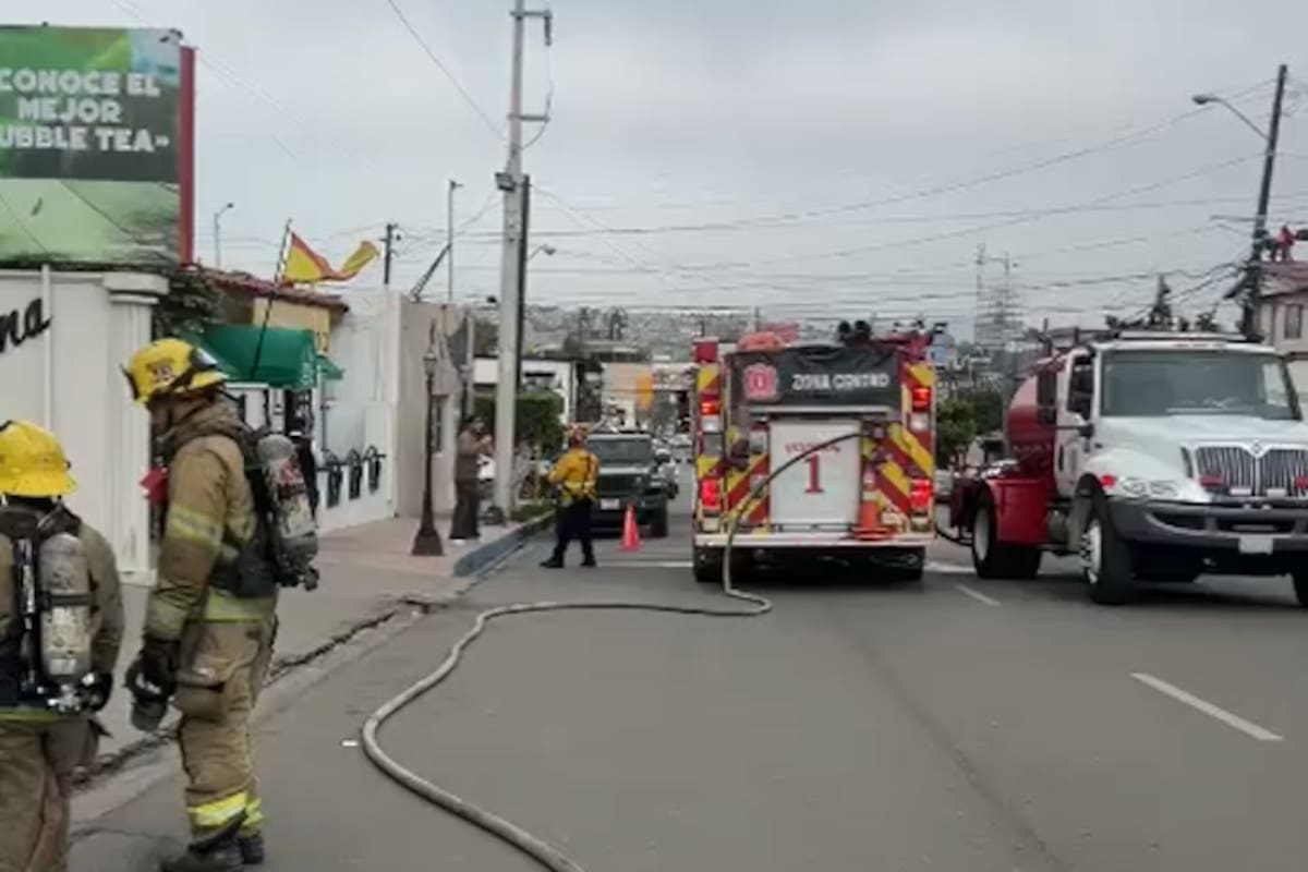 Atiende Bomberos fuga de gas en colonia Madero