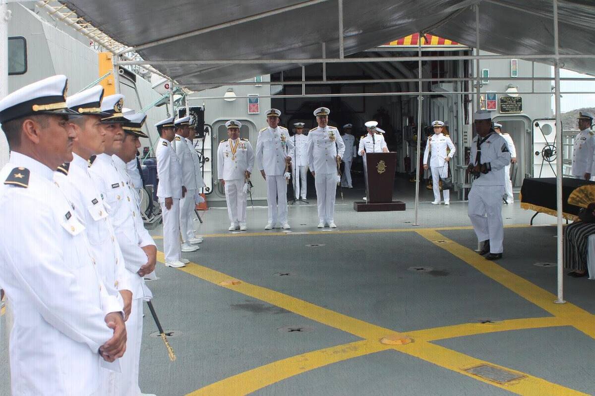Realiza Armada cambio de mandos navales en Guaymas