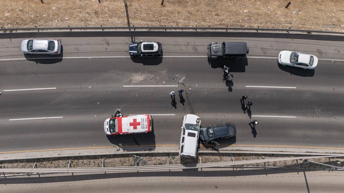 Choque múltiple en carretera libre Tijuana–Rosarito deja un lesionado y provoca tráfico