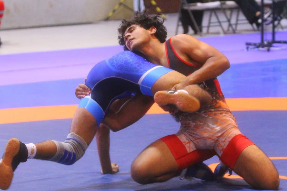 Bajacalifornianos listos para el Abierto de Luchas