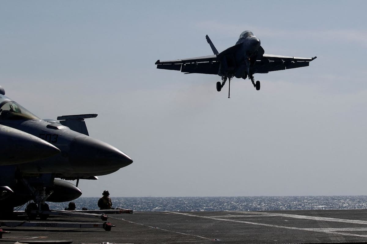 Dos aeronaves de la Armada de EE.UU. se estrellan en el Mar de China Meridional en un lapso de 30 minutos; no se reportan víctimas mortales