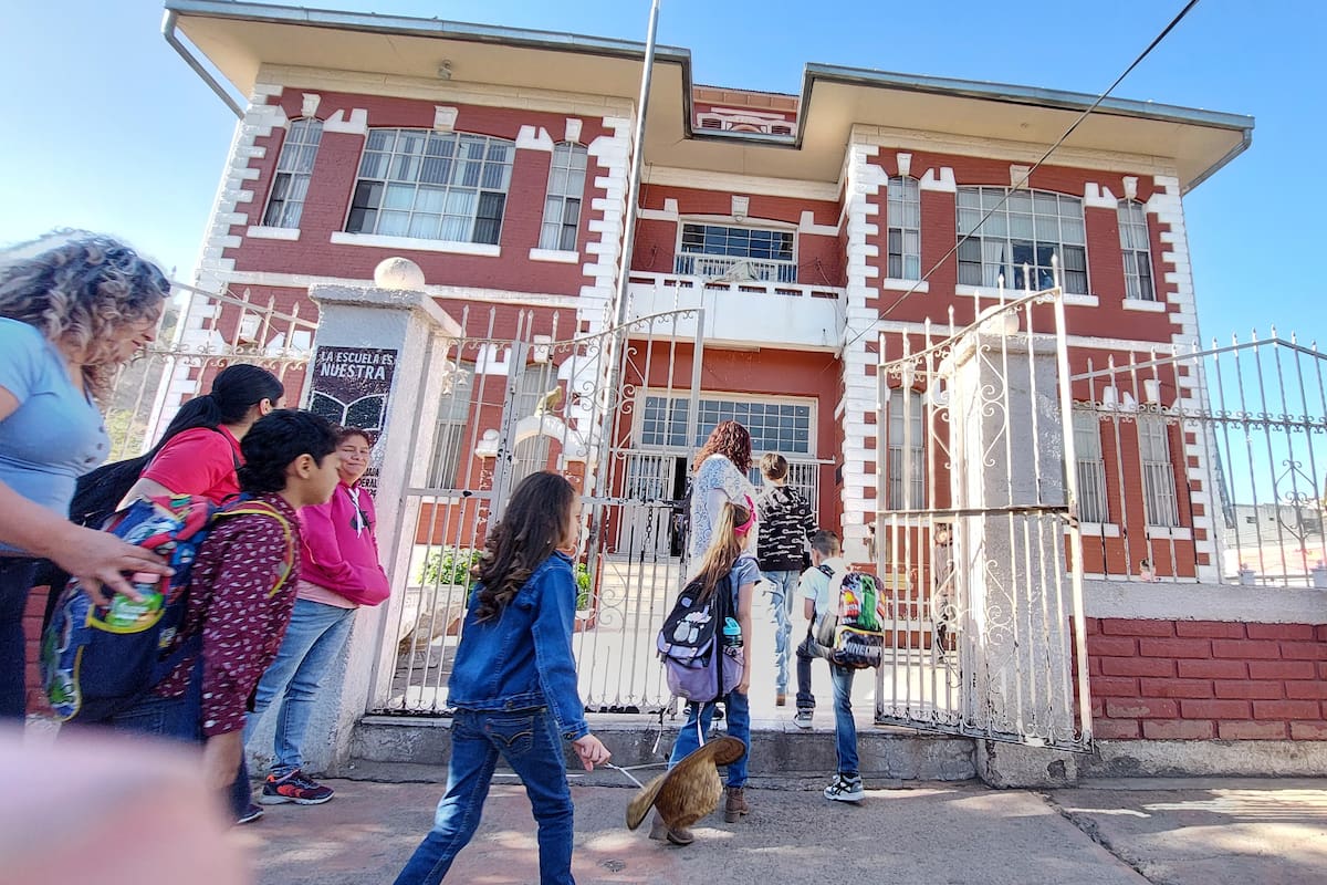 Llaman a cuidar escuelas en Nogales